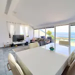Dundo Apartment Njivice