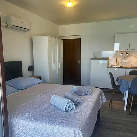 Dundo Apartmán Njivice