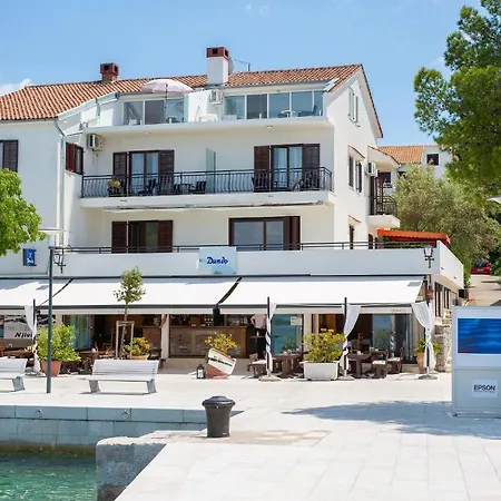 Dundo Apartament