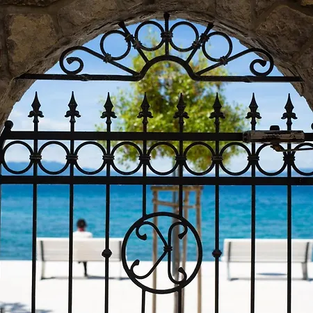 Dundo * نجيفيش